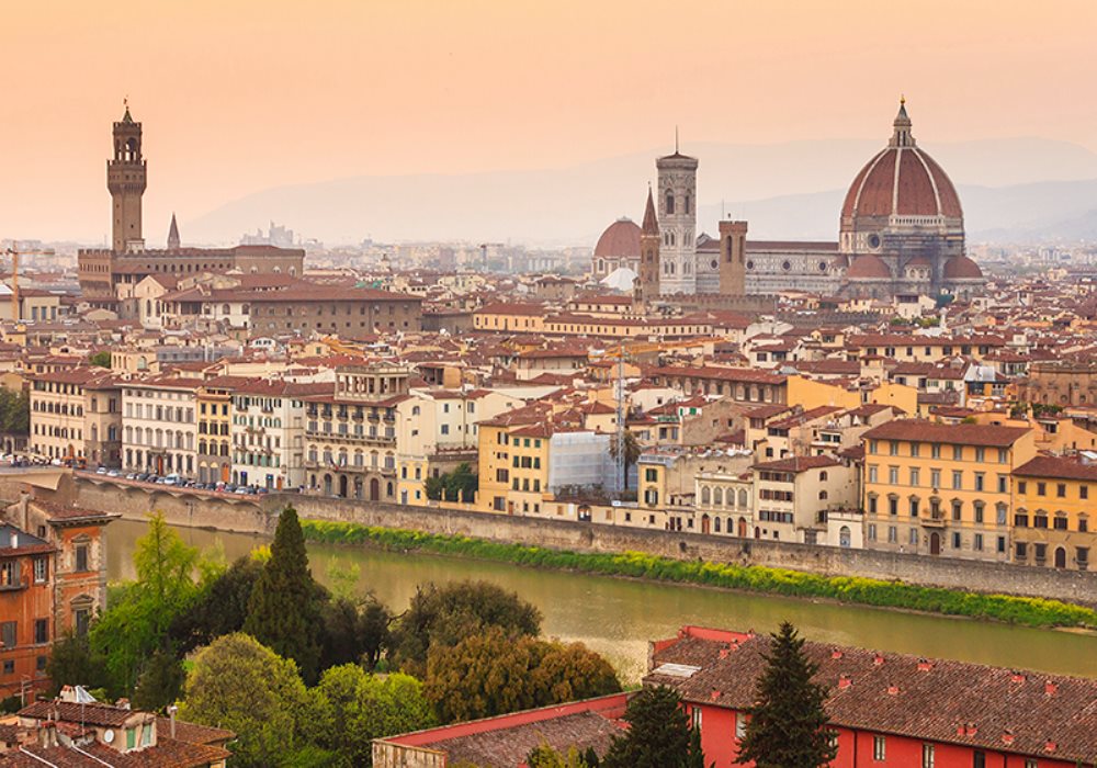 THE VASARIANO CORRIDOR IN FLORENCE
One of the best experience in Florence